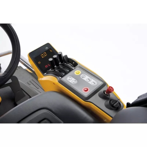 Traktor ogrodowy Park Pro 900 AWX