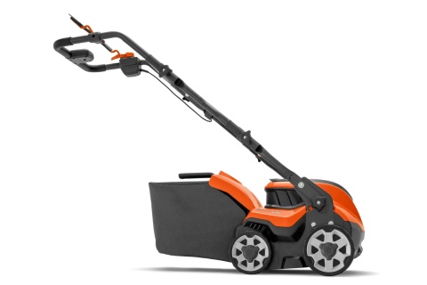 Wertykulator Husqvarna S138i z akumulatorem i ładowarką